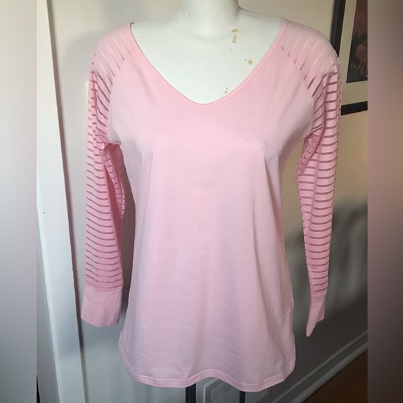 NEW ! Aisew Soft Pink Long Sleeve Top - Size Medium - Picture 4 of 12